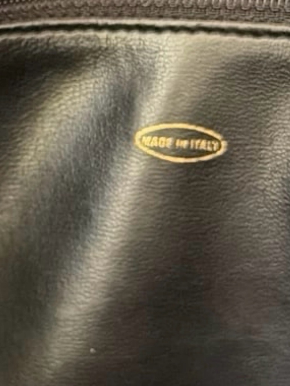 CHANEL Black Quilted Lambskin Shoulder chain Bag with Gold CC turn lock Hardware - Picture 8 of 11